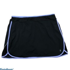 IZOD Cool-fx black skort purple trim Size M